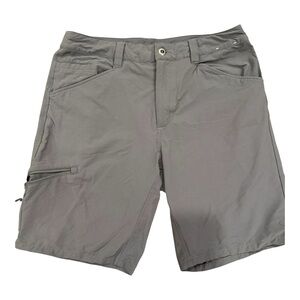 Patagonia Men's Cargo Shorts in Gray NWOT